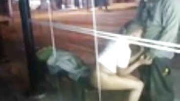금발의 섹시한중년여성 매그니피크 보 륙 한 체 에 수영장