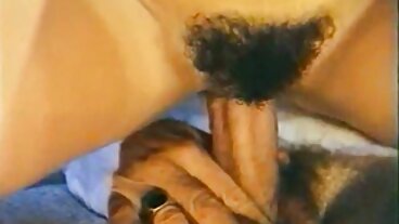 금발 eurobabe의 항문 저녁 계획