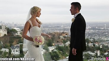Brazzers: Angel Youngs와 함께 PornHD에서 항문을 원하면 윙크