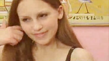 MYLF 경쟁력있는 MILF는 당신의 정액을 위해 경주합니다! 피트 에이드라 폭스
